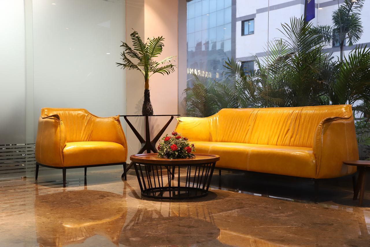 Ebony Residency Hotel Ahmedabad Exterior foto