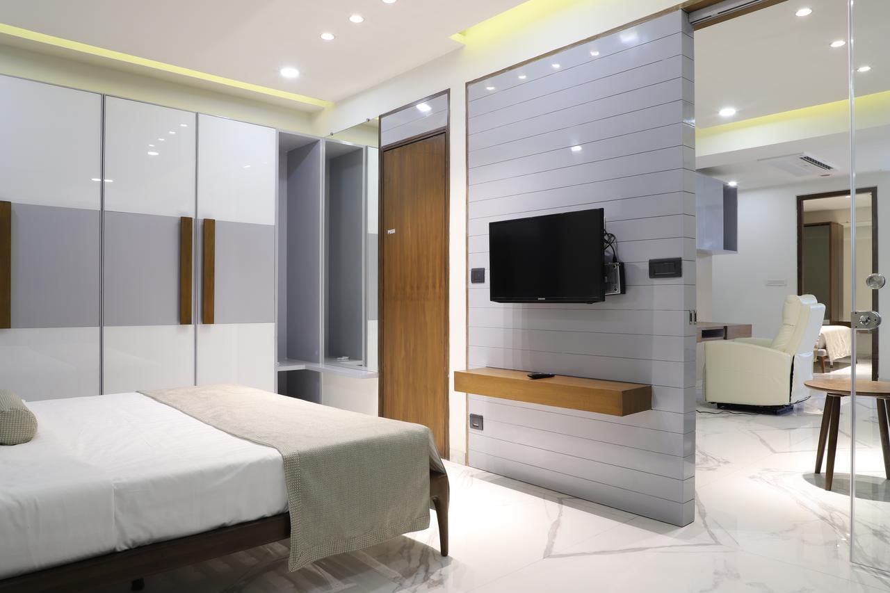 Ebony Residency Hotel Ahmedabad Exterior foto