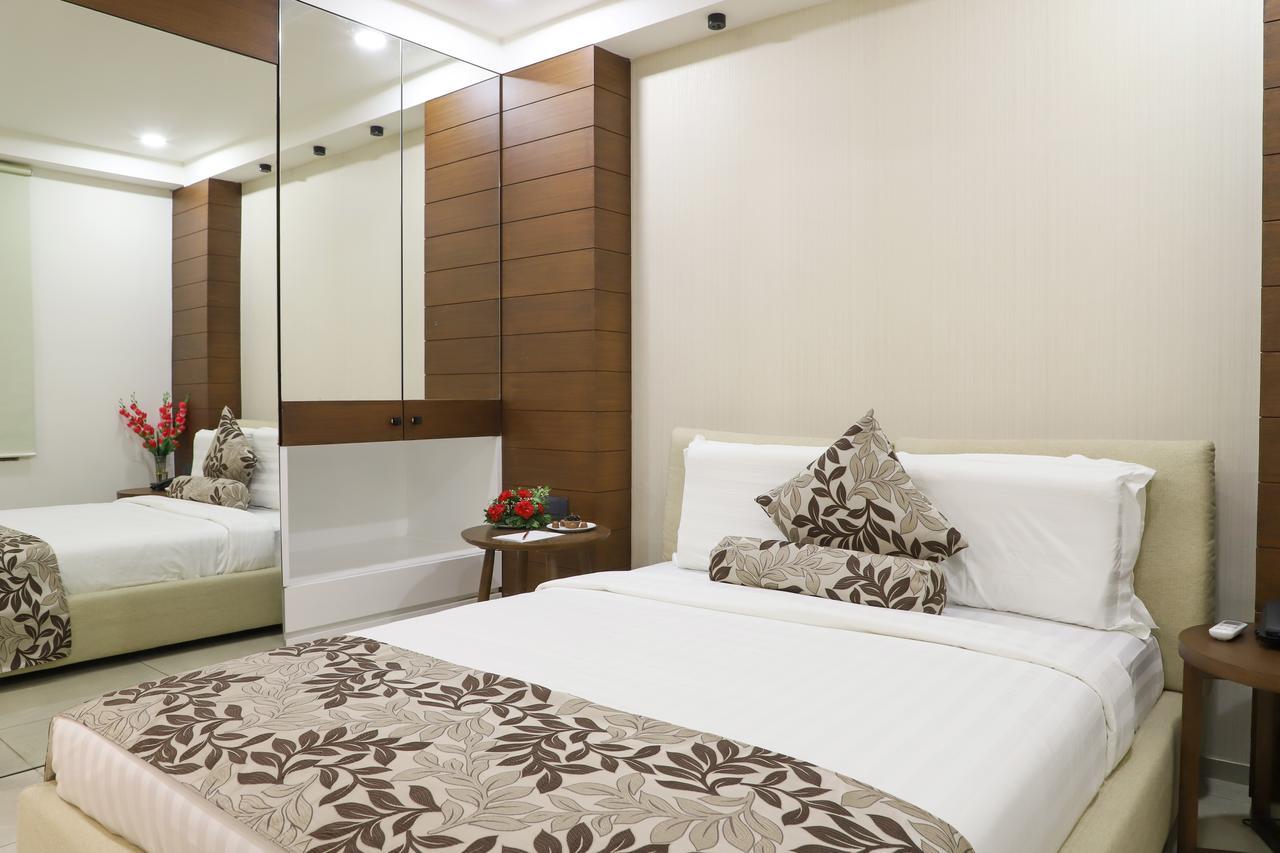 Ebony Residency Hotel Ahmedabad Exterior foto
